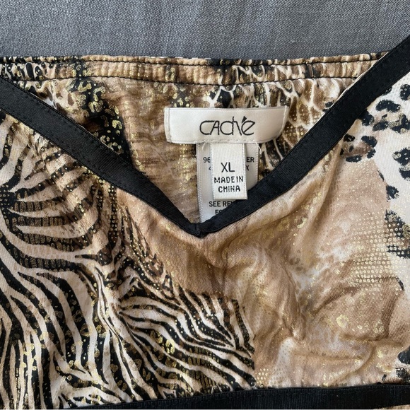 Cache leopard print top - Picture 2 of 2